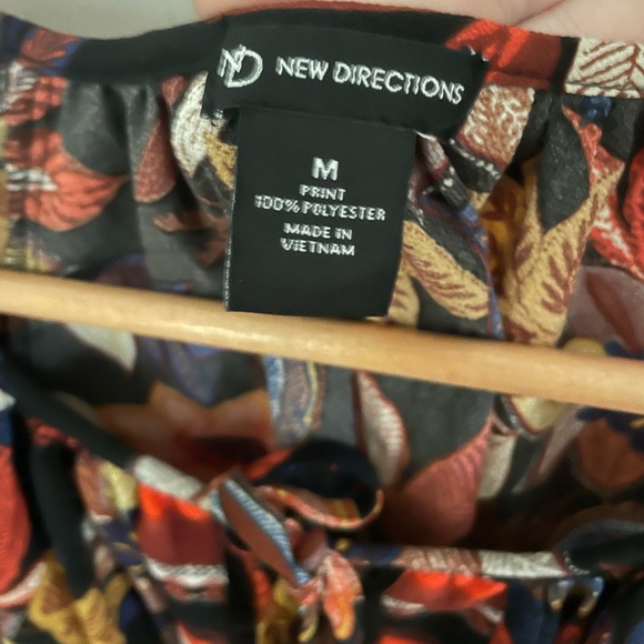 New Directions Abstract Print Tunic - Picture 4 of 4